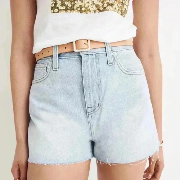 MADEWELL - MID RISE , RELAXED
DENIM SHORTS SIZE 14W - Picture 2 of 13